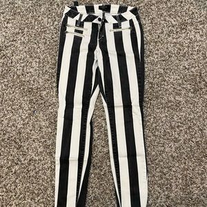 Black and white stripe skinny jeans